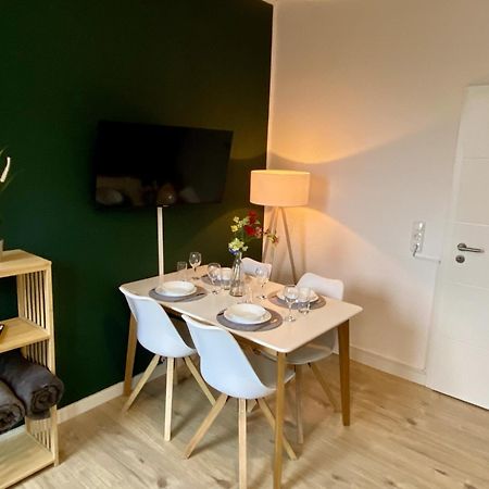 פלאנסבורג Modernes Apartment In City-Naehe מראה חיצוני תמונה