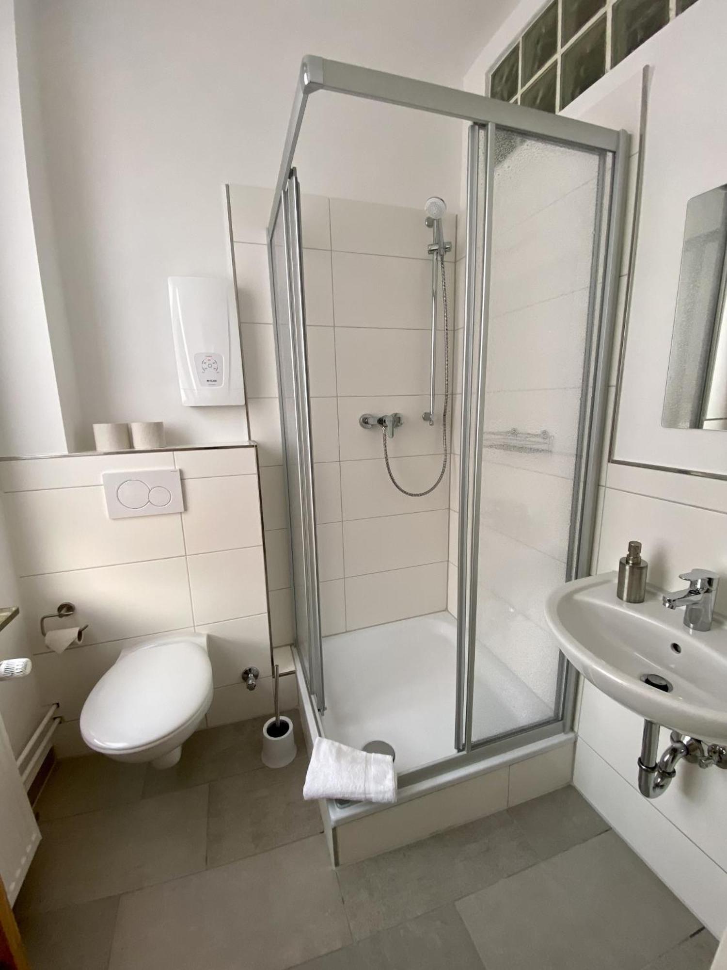 פלאנסבורג Modernes Apartment In City-Naehe מראה חיצוני תמונה
